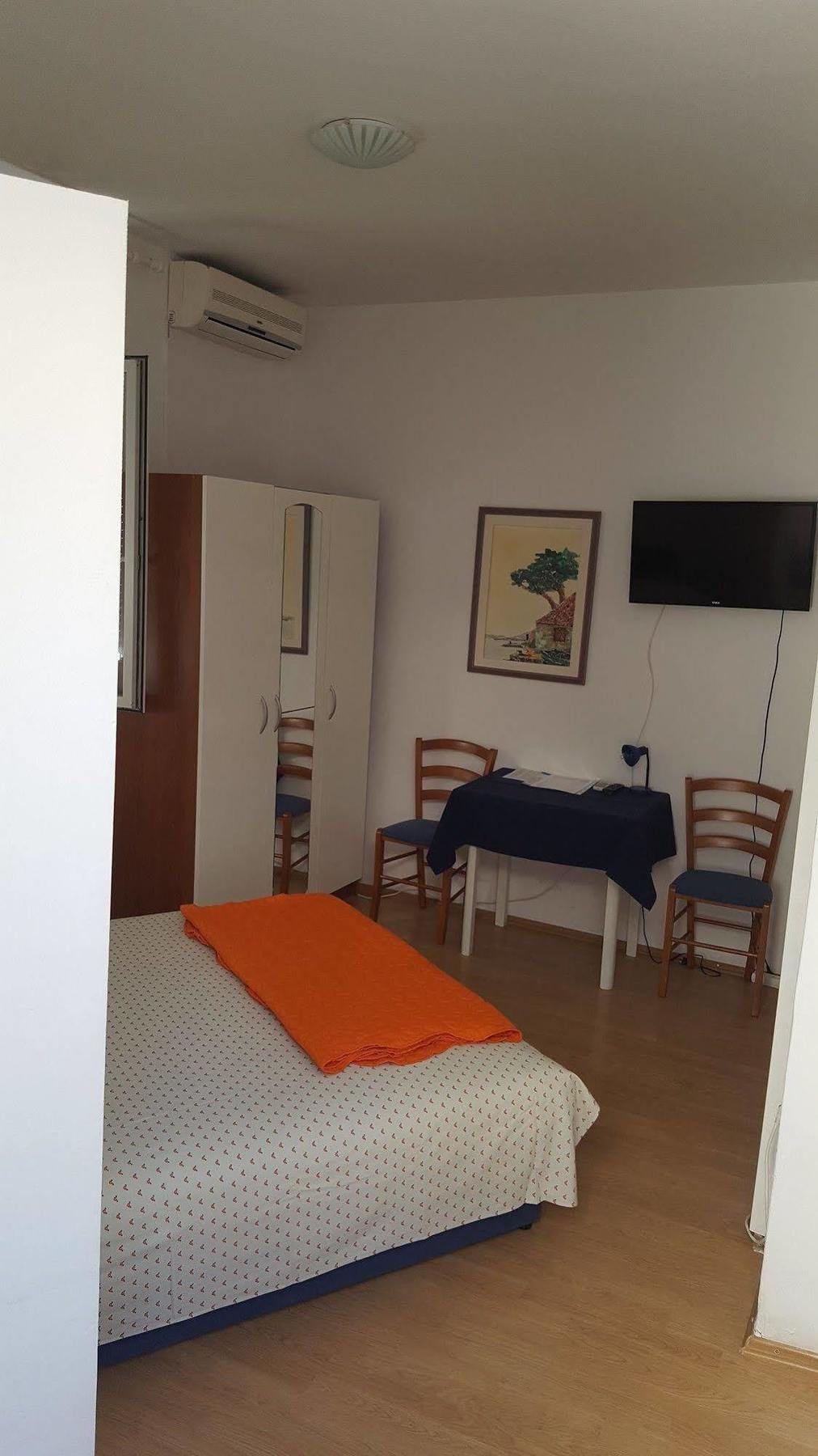 Stipan Studio & Room Split Buitenkant foto