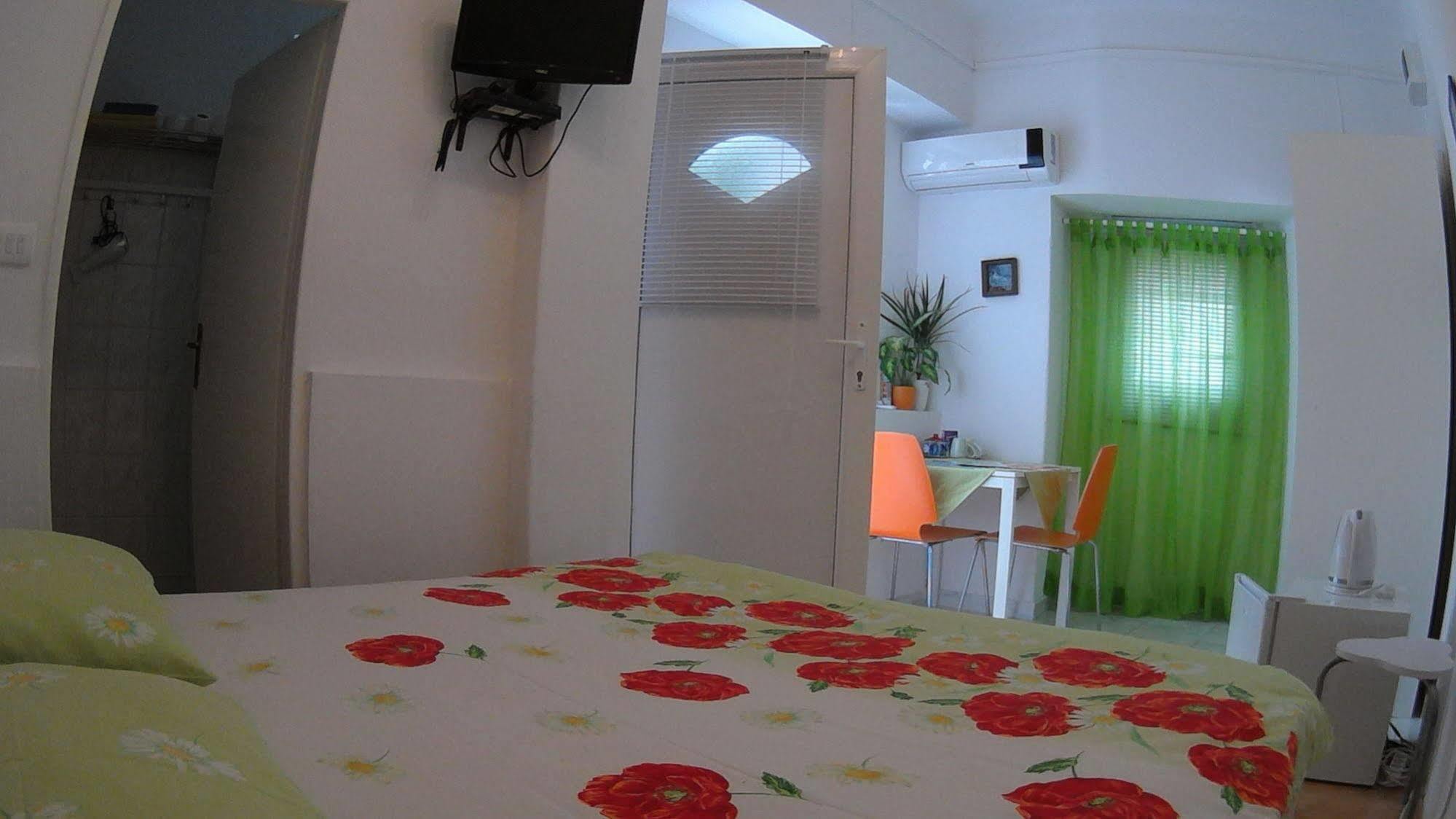 Stipan Studio & Room Split Buitenkant foto